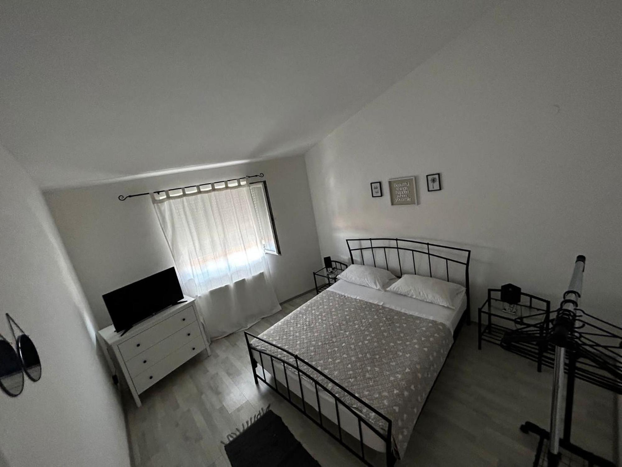 Apartments Petrovic ピロヴァッツ 部屋 写真